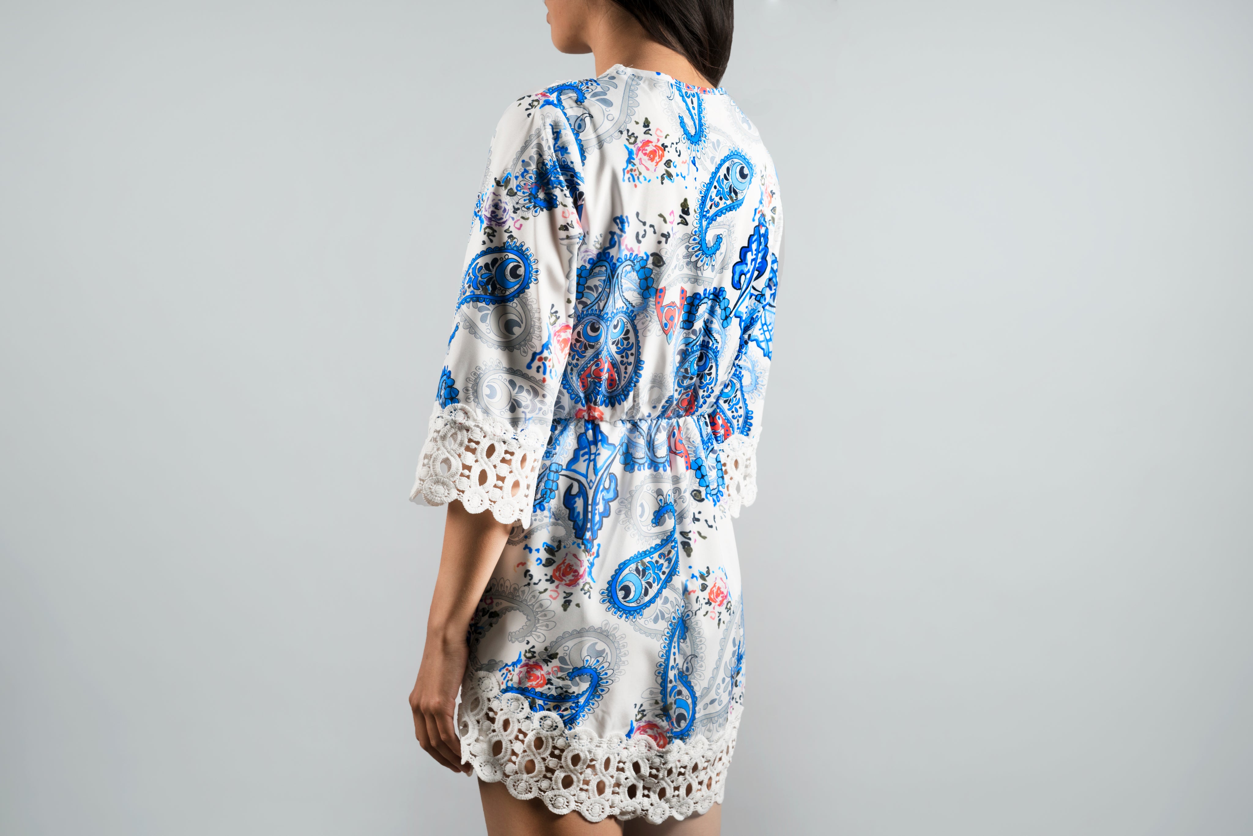 DRESSES